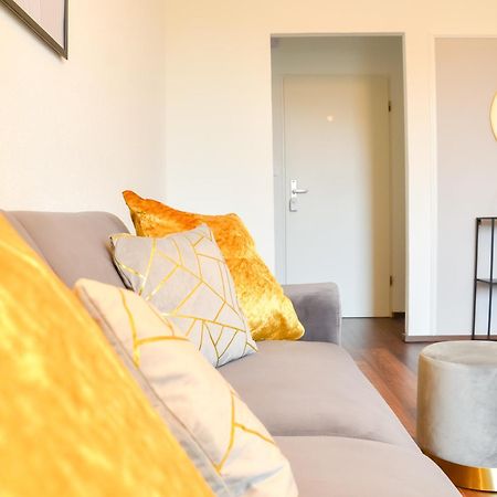 Milpau Buer 3 - Modernes Und Zentrales Premium-Apartment Mit Queensize-Bett, Netflix, Nespresso Und Smart-Tv Gelsenkirchen Extérieur photo