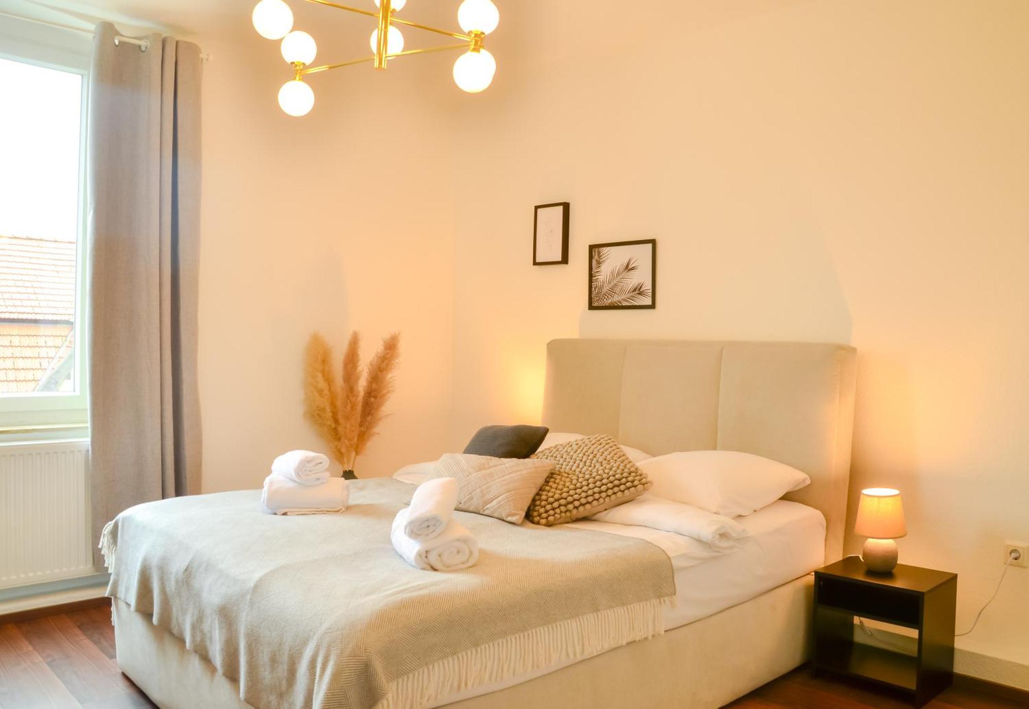 Milpau Buer 3 - Modernes Und Zentrales Premium-Apartment Mit Queensize-Bett, Netflix, Nespresso Und Smart-Tv Gelsenkirchen Extérieur photo